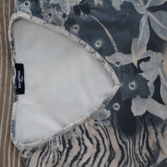 😊XL tee 3/4 sleves - Picture 2 of 2